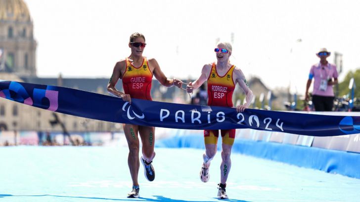 Susana Rodríguez arrasa en París con su segundo oro paralímpico de triatlón