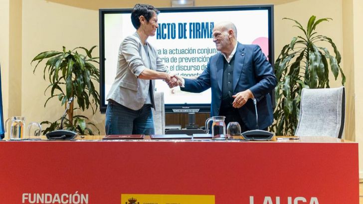 Inclusión y LALIGA firman un convenio de colaboración para combatir el discurso de odio desde el deporte